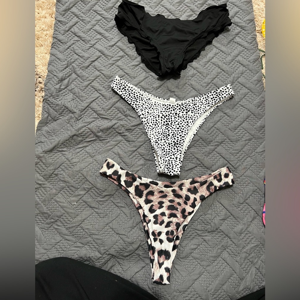 Small bikini bottom bundle